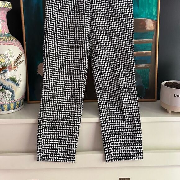 H&M Black and White Houndstooth Cropped Pants 6 - Picture 5 of 16